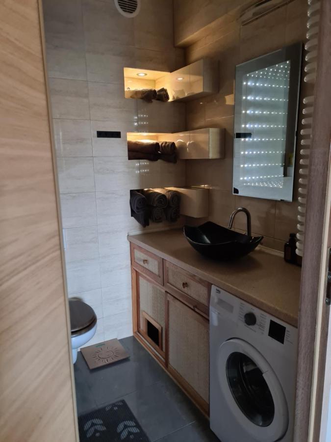 גיז'יצקו Yakuzza Apartments מראה חיצוני תמונה